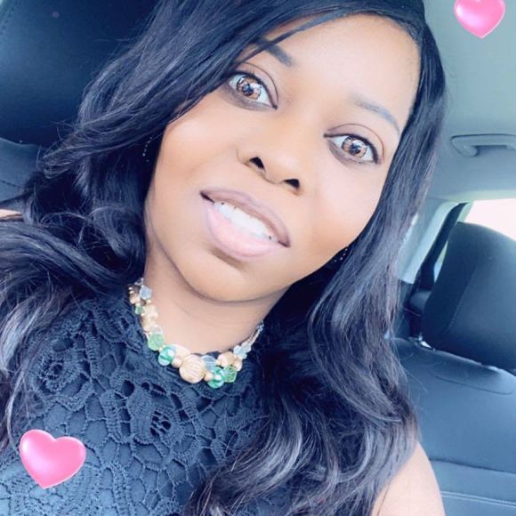 Meet your Posher, Ladonna - Picture 1 of 1